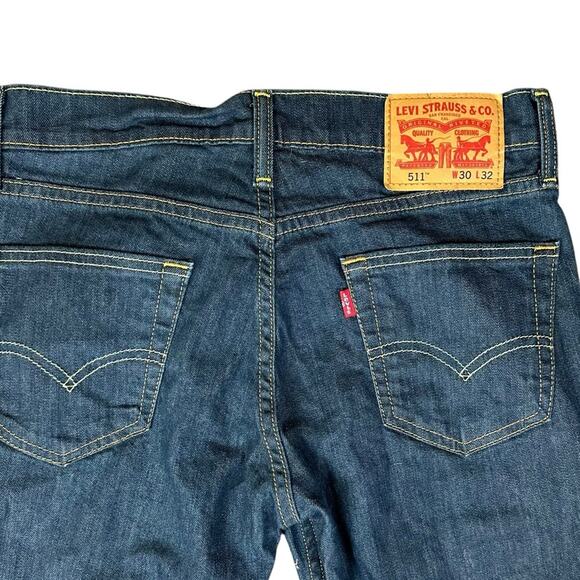 Levi's 511 Men's Slim Fit Jeans Size 30 X 32 Dark Wash - Picture 3 of 8